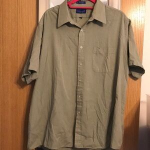 Towncraft 17 1/2 short sleeve dress shirt light green